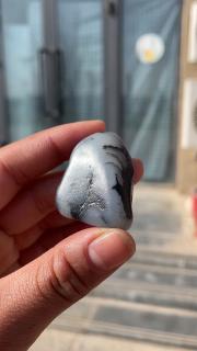 和田玉青花籽料